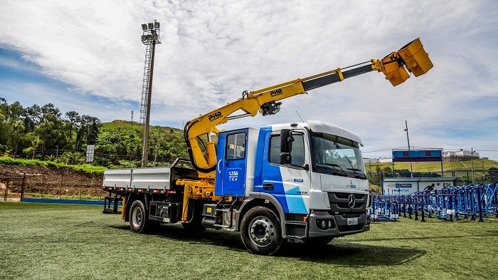  Prefeitura adquire caminhão para manutenção de áreas esportivas de Itapevi